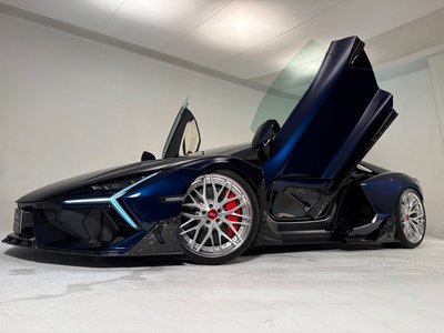LAMBORGHINI REVUELTO - 4