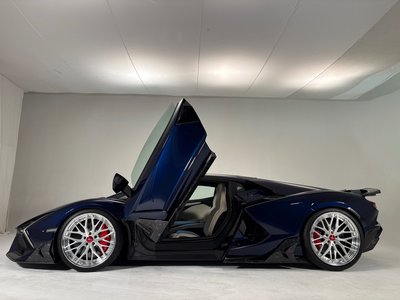 LAMBORGHINI REVUELTO - 1