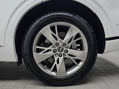 صورة 8 لـ 2023 Genesis GV70