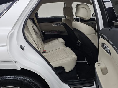 صورة مصغرة 17 لـ 2023 Genesis GV70