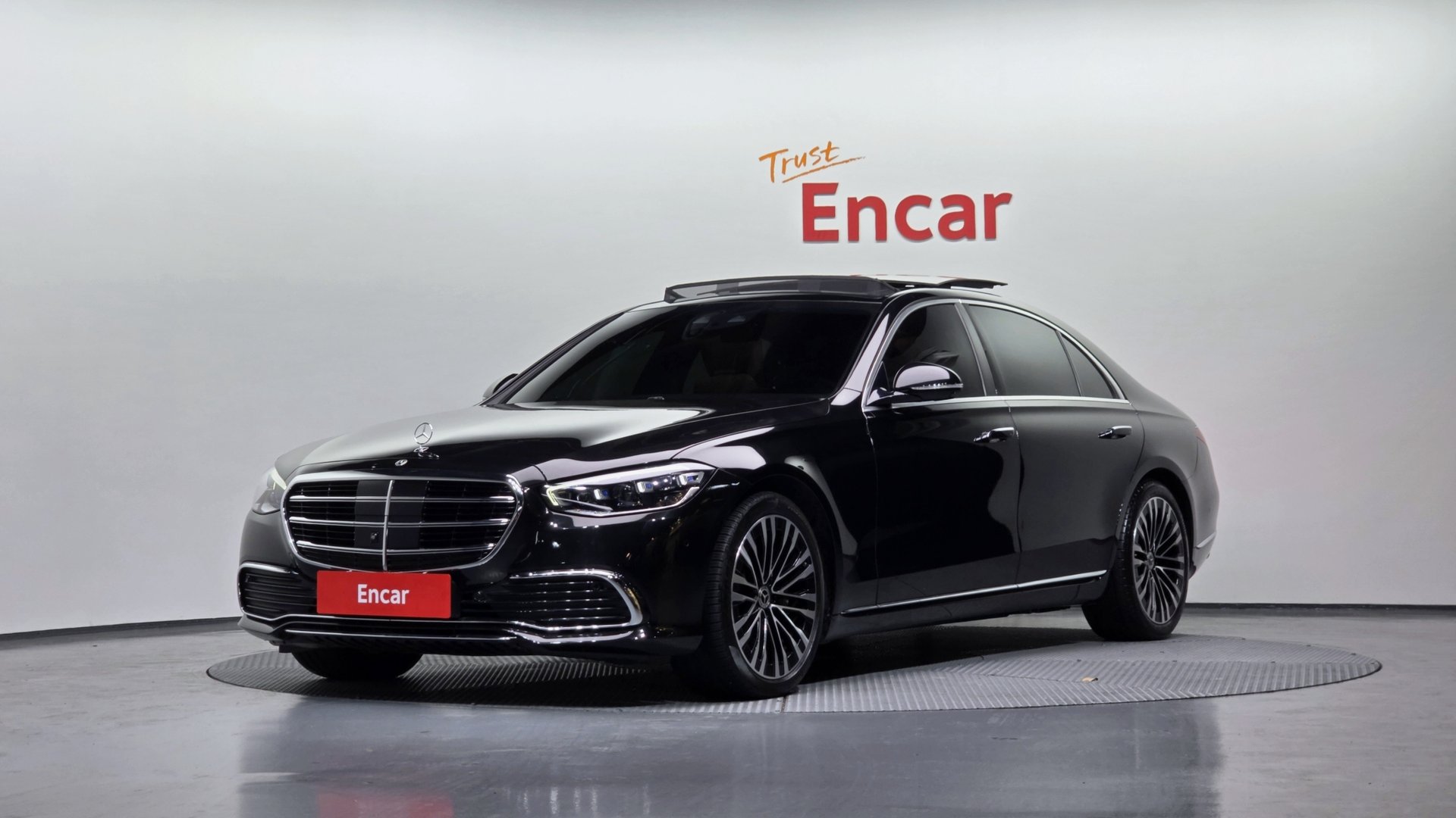 MERCEDES-BENZ S-CLASS - View 1