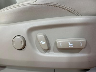 2022 Toyota LAND CRUISER PRADO — миниатюра 27