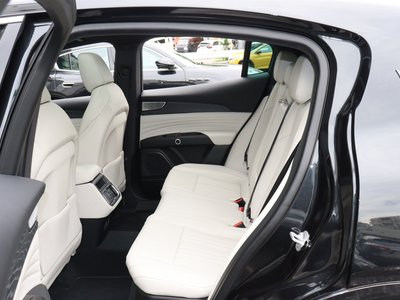 2023 Maserati GRECALE 缩略图 32