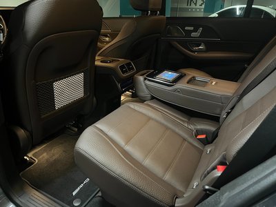 MERCEDES-BENZ GLS - 10