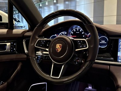 PORSCHE PANAMERA - 10