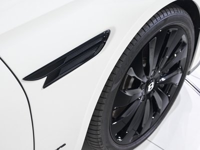 2025 Bentley FLYING SPUR 缩略图 53