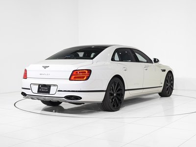 صورة 6 لـ 2025 Bentley FLYING SPUR