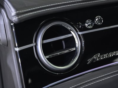 2025 Bentley FLYING SPUR 缩略图 32