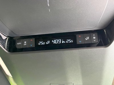 2025 TOYOTA ALPHARD — миниатюра 56