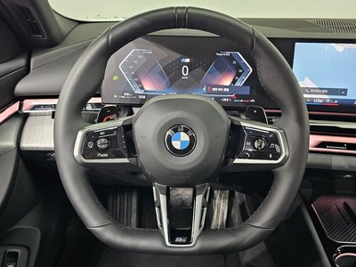 2026 BMW 5 SERIES 缩略图 19