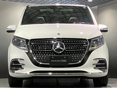 صورة 10 لـ 2024 Mercedes-BENZ V-CLASS