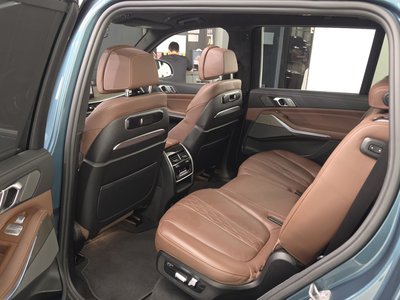 صورة مصغرة 16 لـ 2023 BMW X7