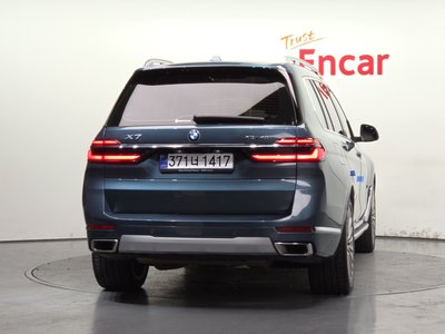 صورة 4 لـ 2023 BMW X7