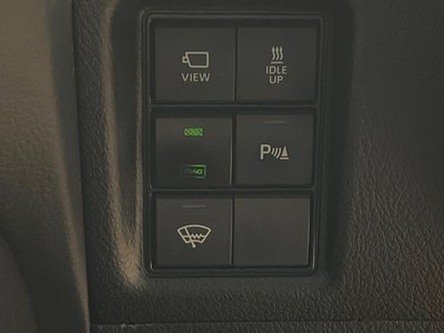 TOYOTA LAND CRUISER PRADO - 6