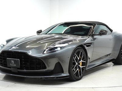 ASTON MARTIN DB12 VOLANTE - 9