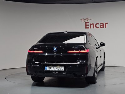 BMW 7 SERIES - 4