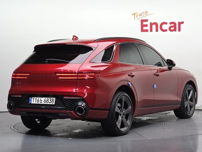 صورة 3 لـ 2021 Genesis GV70