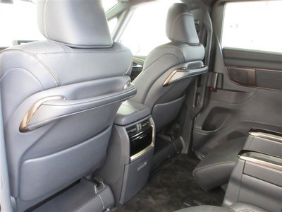 2023 Toyota ALPHARD — миниатюра 13