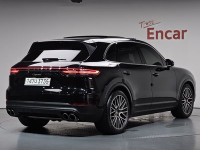 2019 Porsche CAYENNE — фото 3