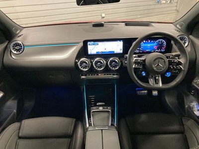 MERCEDES-BENZ GLA AMG - 4