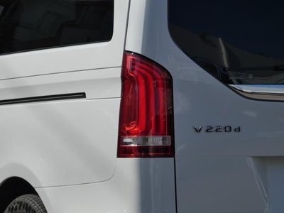 MERCEDES-BENZ V-CLASS - 4