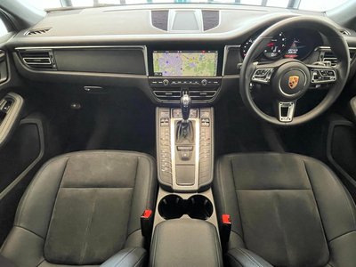 2020 Porsche MACAN — фото 3