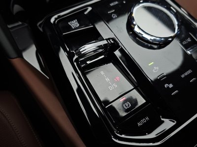 BMW 5 SERIES - 9