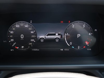 صورة 7 لـ 2025 LAND Rover DEFENDER