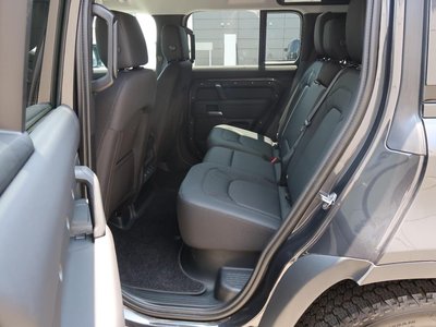 2025 LAND Rover DEFENDER thumbnail 37