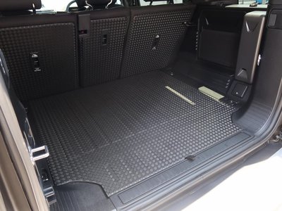 2025 LAND Rover DEFENDER thumbnail 43