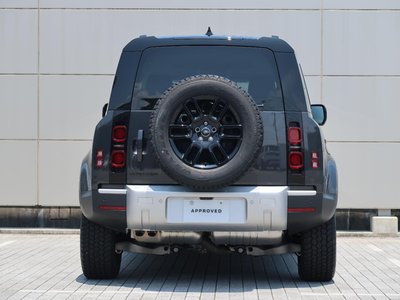 2025 LAND Rover DEFENDER thumbnail 25