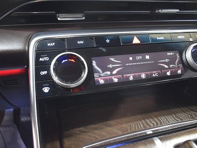 صورة مصغرة 15 لـ 2022 Genesis GV80