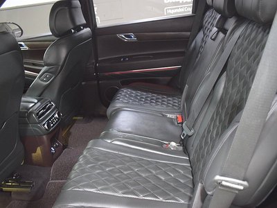 GENESIS GV80 - 8