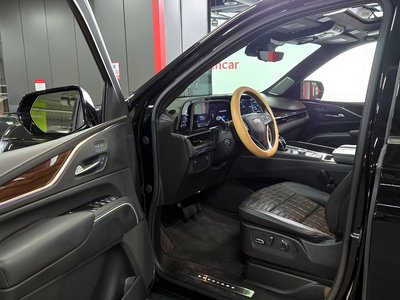 CADILLAC ESCALADE - 10