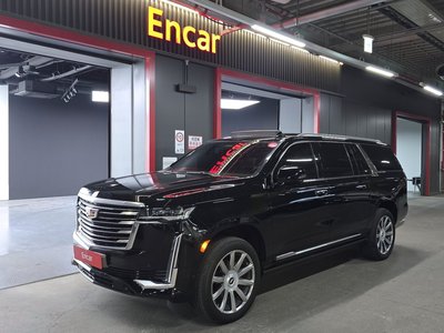 CADILLAC ESCALADE - 1