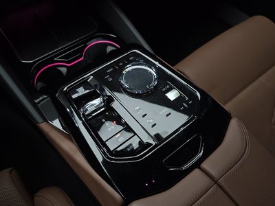 2026 BMW 5 SERIES — миниатюра 12