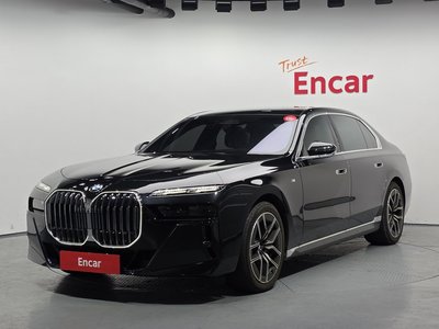 BMW 7 SERIES - 1