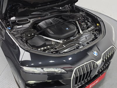 BMW 7 SERIES - 7