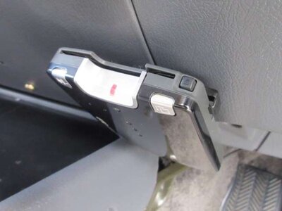 TOYOTA LAND CRUISER 80 - 6