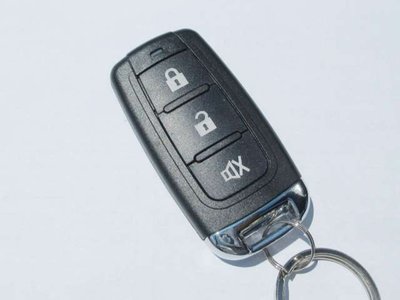 TOYOTA LAND CRUISER 80 - 7