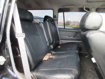 TOYOTA LAND CRUISER 80 - 10