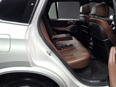 2021 BMW X5 — миниатюра 12