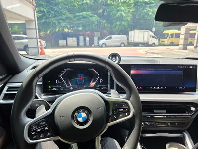 2025 BMW 4 SERIES — миниатюра 16