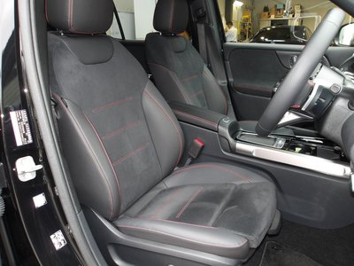 صورة مصغرة 39 لـ 2025 Mercedes-BENZ GLB