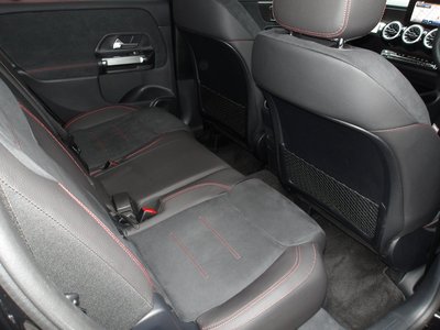 صورة مصغرة 43 لـ 2025 Mercedes-BENZ GLB