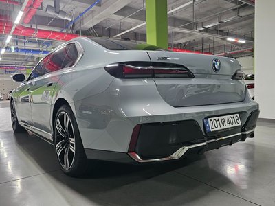 BMW 7 SERIES - 3