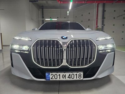 BMW 7 SERIES - 4