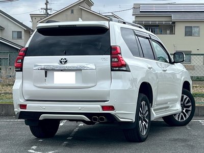 TOYOTA LAND CRUISER PRADO - 2