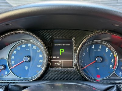 2013 Maserati GRANTURISMO — миниатюра 27