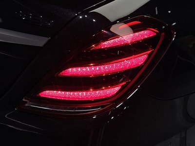 MERCEDES-BENZ S-CLASS - 10